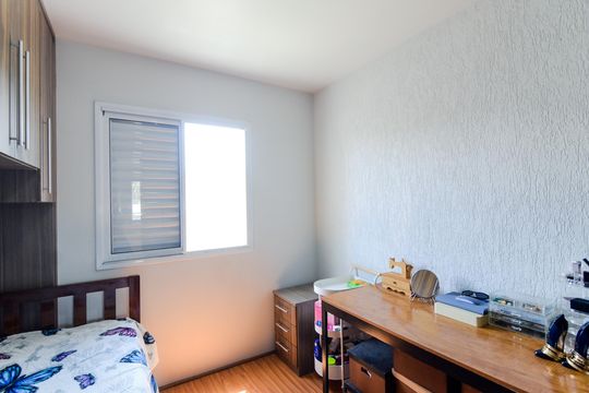 Quarto 1  de apartamento para alugar com 2 quartos, 58m² em Jardim Nova Taboao, Guarulhos