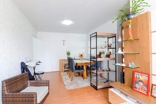 Sala de apartamento para alugar com 2 quartos, 58m² em Jardim Nova Taboao, Guarulhos
