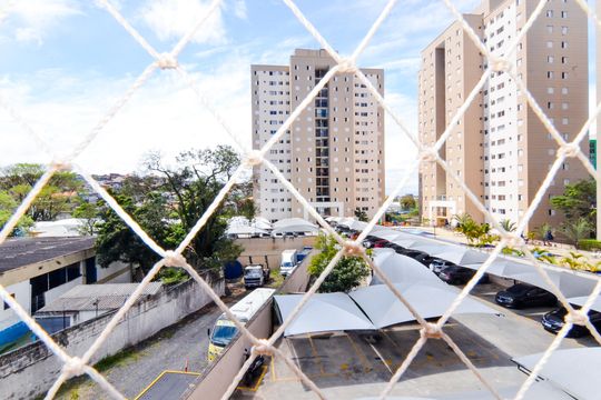 Vista Quarto 2  de apartamento para alugar com 2 quartos, 58m² em Jardim Nova Taboao, Guarulhos