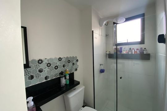 Banheiro de apartamento à venda com 2 quartos, 62m² em Butantã, São Paulo