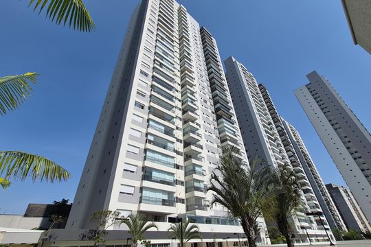 Apartamento para alugar com 2 quartos, 127m² em Jardim Caboré, São Paulo