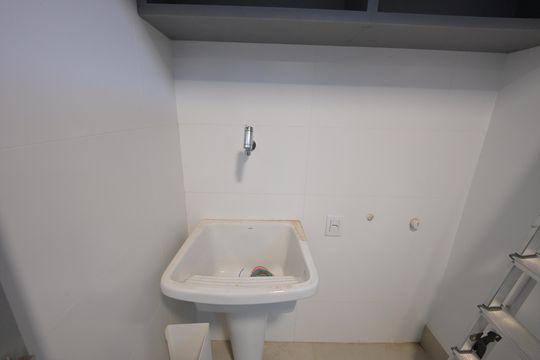 Área de serviço de apartamento para alugar com 1 quarto, 54m² em Setor Bueno, Goiânia