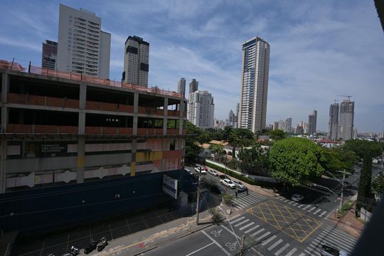 Vista Varanda Suíte de apartamento para alugar com 1 quarto, 54m² em Setor Bueno, Goiânia