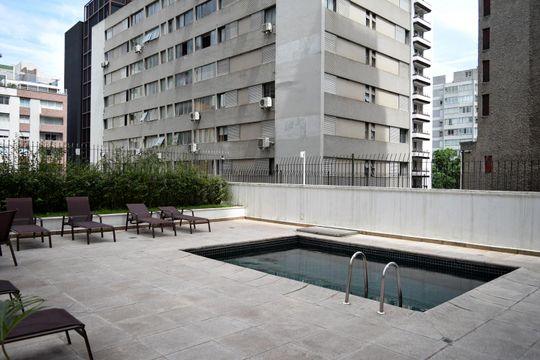 Piscina de apartamento para alugar com 2 quartos, 96m² em Jardim Paulista, São Paulo
