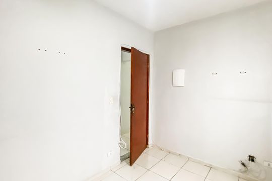Quarto 1 de casa para alugar com 2 quartos, 90m² em Vila Ré, São Paulo