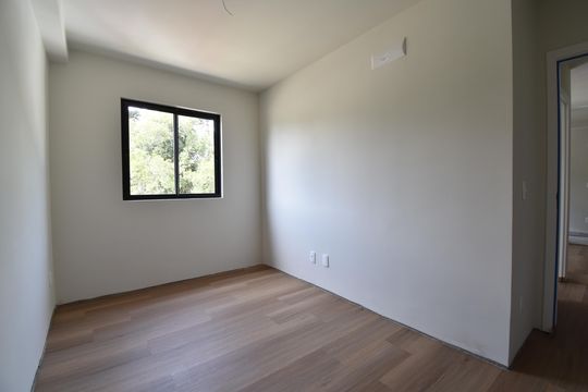 Suíte de apartamento para alugar com 2 quartos, 53m² em Hauer, Curitiba