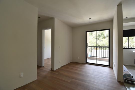 Apartamento para alugar com 2 quartos, 53m² em Hauer, Curitiba