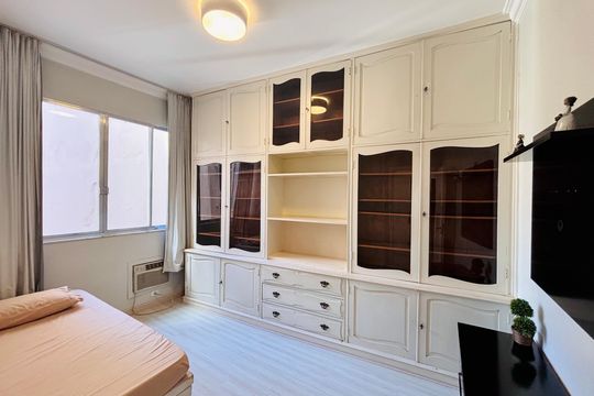 Apartamento para alugar com 3 quartos, 120m² em Copacabana, Rio de Janeiro