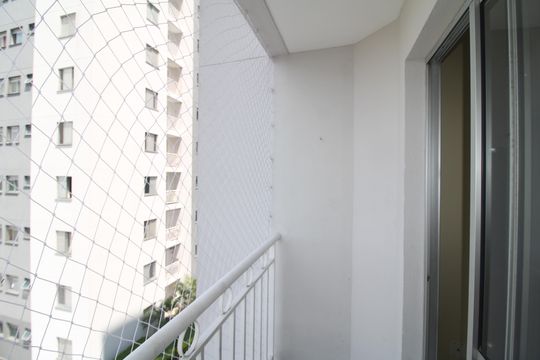 Sala - Varanda de apartamento para alugar com 2 quartos, 54m² em Vila Roque, São Paulo