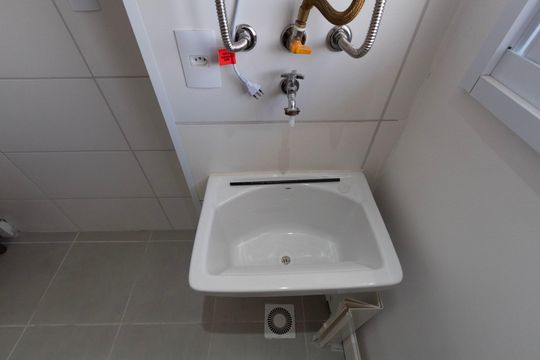 Área de Serviço de apartamento para alugar com 2 quartos, 53m² em Vila Hortência, Sorocaba