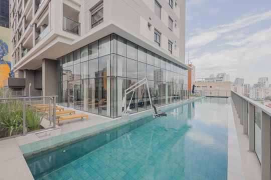 Piscina de apartamento para alugar com 2 quartos, 85m² em Pinheiros, São Paulo