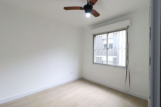 Quarto de apartamento para alugar com 1 quarto, 42m² em Agronomia, Porto Alegre