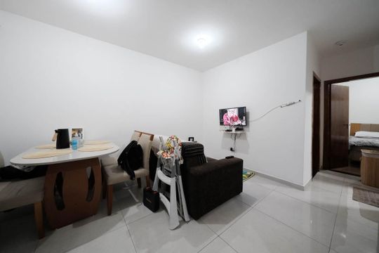 Apartamento à venda com 2 quartos, 45m² em Jardim Eliane, São Paulo