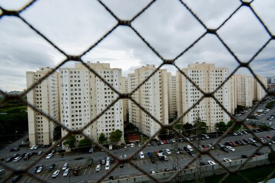 Vista da Cozinha  de apartamento para alugar com 3 quartos, 50m² em Vila Florida, Guarulhos