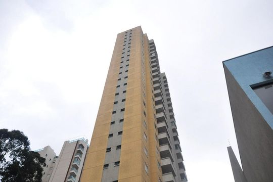 Fachada de apartamento para alugar com 2 quartos, 61m² em Paraíso do Morumbi, São Paulo