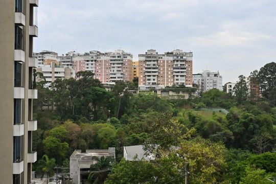 Vista do Quarto de apartamento para alugar com 2 quartos, 61m² em Paraíso do Morumbi, São Paulo