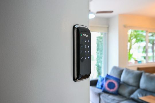 Fechadura Eletrônica de apartamento para alugar com 2 quartos, 61m² em Paraíso do Morumbi, São Paulo
