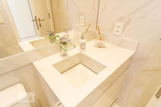 Banheiro 2 de apartamento para alugar com 3 quartos, 108m² em Chácara Inglesa, São Paulo