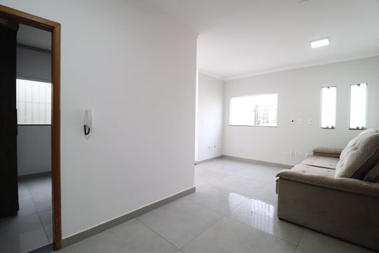 Sala de casa para alugar com 3 quartos, 240m² em Jardim Brasília, Uberlândia
