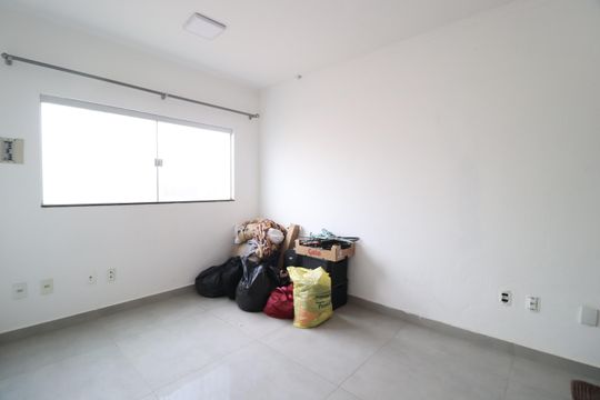 Quarto 2 - Suíte de casa para alugar com 3 quartos, 240m² em Jardim Brasília, Uberlândia