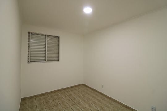 Quarto de apartamento para alugar com 2 quartos, 53m² em Vila Alpina, São Paulo