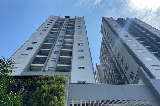 Fachada do bloco de apartamento para alugar com 2 quartos, 44m² em Presidente Altino, Osasco