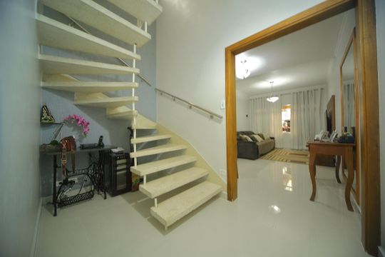 Sala de casa à venda com 3 quartos, 175m² em Vila Luiz Casa, São Bernardo do Campo