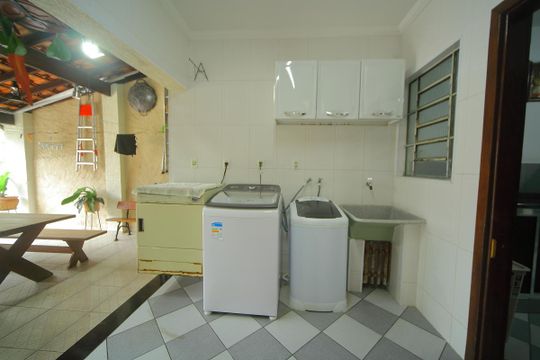 Área de Serviço de casa à venda com 3 quartos, 175m² em Vila Luiz Casa, São Bernardo do Campo