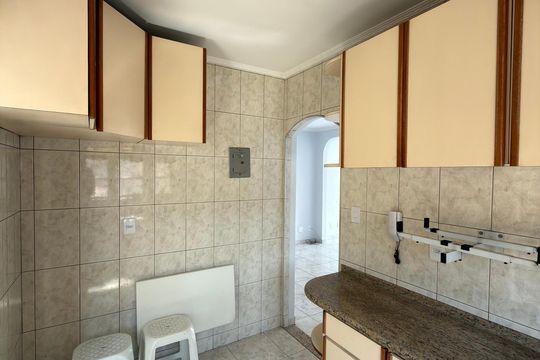 Cozinha de apartamento para alugar com 2 quartos, 94m² em Vila Mariza, São Bernardo do Campo