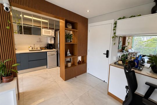 Apartamento para alugar com 2 quartos, 72m² em Cerqueira César, São Paulo