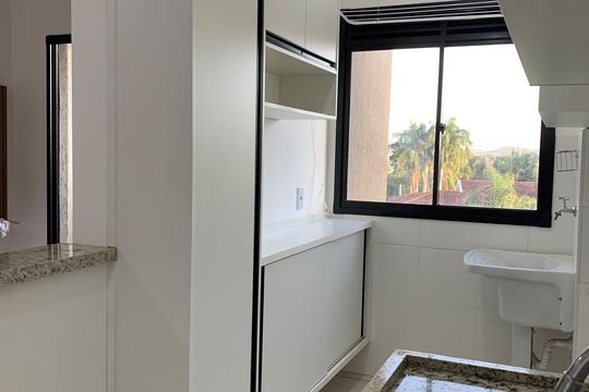 Área de serviço de apartamento para alugar com 2 quartos, 51m² em Bonfim Paulista, Ribeirão Preto