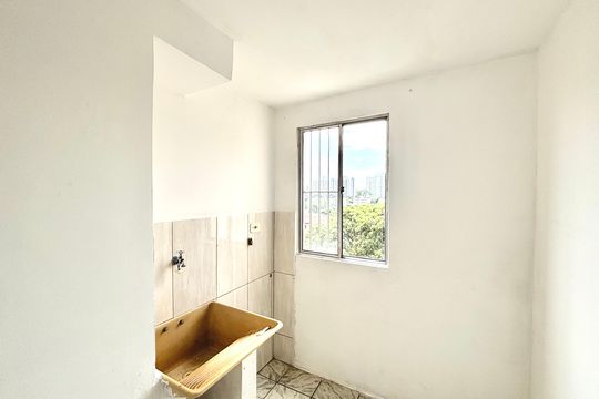Área de Serviço de apartamento para alugar com 2 quartos, 43m² em Vila Silvia, São Paulo