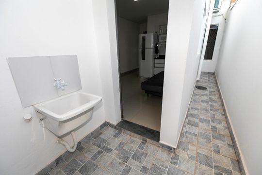 ÁREA DE SERVIÇO de kitnet/studio para alugar com 1 quarto, 38m² em Vila Costa E Silva, Campinas