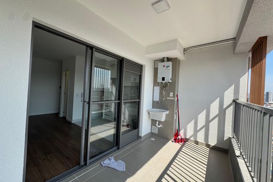 Varanda de apartamento para alugar com 2 quartos, 57m² em Presidente Altino, Osasco