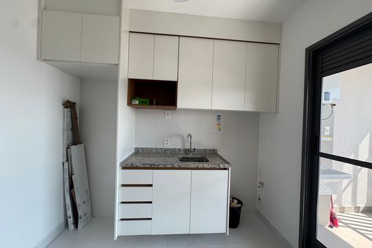 Cozinha de apartamento para alugar com 2 quartos, 57m² em Presidente Altino, Osasco