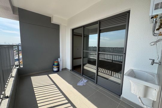 Varanda de apartamento para alugar com 2 quartos, 57m² em Presidente Altino, Osasco