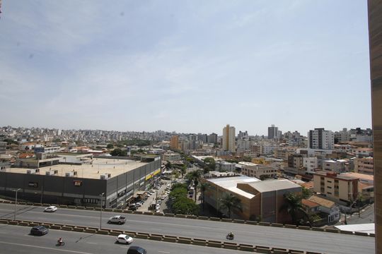 Vista de kitnet/studio para alugar com 1 quarto, 25m² em Nova Suíça, Belo Horizonte