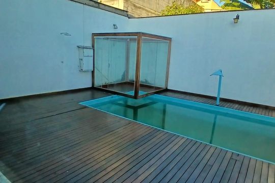 Área comum - Piscina de casa para alugar com 3 quartos, 250m² em Santa Helena, Contagem