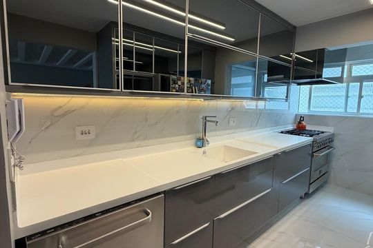 Cozinha de apartamento à venda com 3 quartos, 127m² em Moema, São Paulo