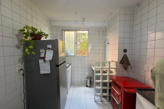 Cozinha e Área de Serviço de apartamento à venda com 2 quartos, 45m² em Serra, Belo Horizonte