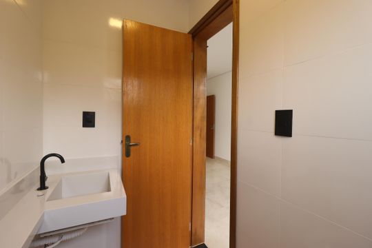 Banheiro da Suíte de casa à venda com 3 quartos, 120m² em Vila Lucinda, Santo André