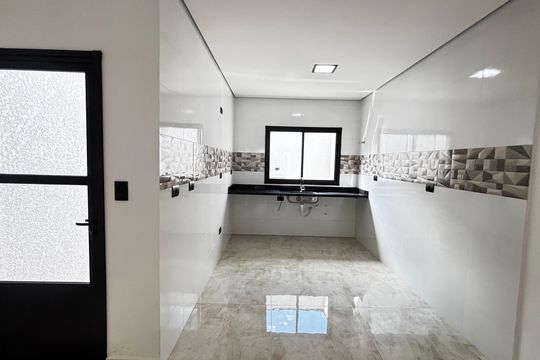 Cozinha de casa à venda com 3 quartos, 120m² em Vila Lucinda, Santo André
