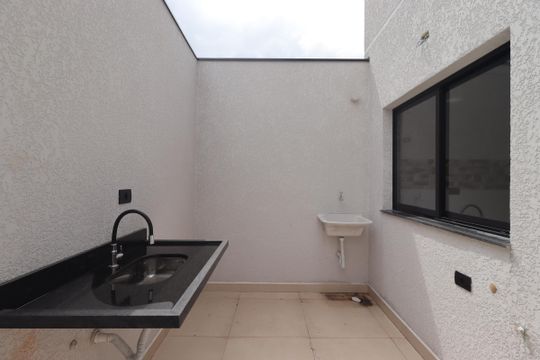Área de Serviço de casa à venda com 3 quartos, 120m² em Vila Lucinda, Santo André