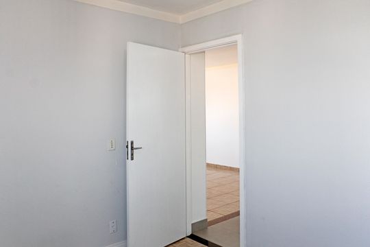 Quarto 2 de apartamento para alugar com 2 quartos, 42m² em Parque das Paineiras, Vinhedo