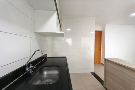 Cozinha de apartamento à venda com 2 quartos, 43m² em Residencial Villa Garden, Campinas