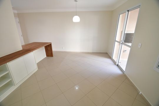 Sala de apartamento para alugar com 3 quartos, 82m² em Jardim Santa Genebra, Campinas