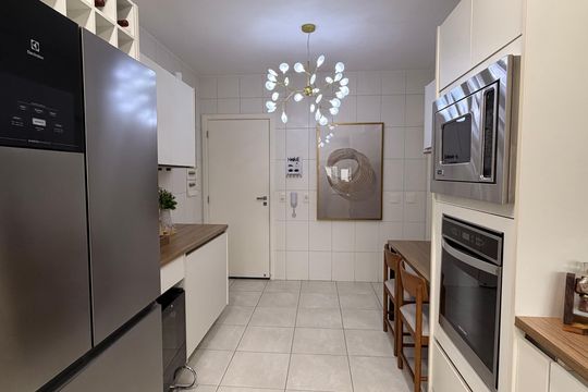 Cozinha  de apartamento à venda com 4 quartos, 250m² em Santa Paula, São Caetano do Sul