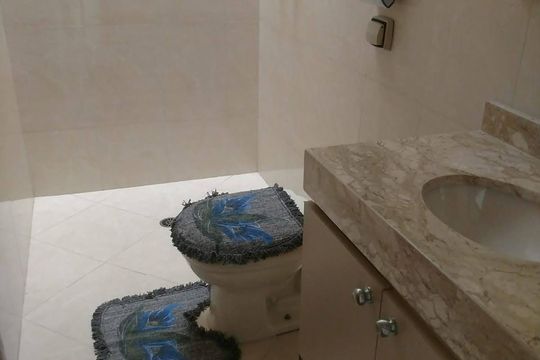 Banheiro 2 de casa à venda com 3 quartos, 133m² em Vila Buenos Aires, São Paulo