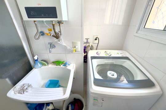 Área de Serviço de apartamento para alugar com 2 quartos, 80m² em Jardim Flor da Montanha, Guarulhos