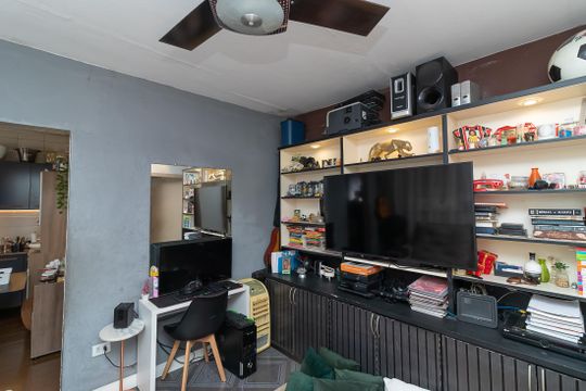 Sala de casa à venda com 7 quartos, 325m² em Jardim Adutora, São Paulo